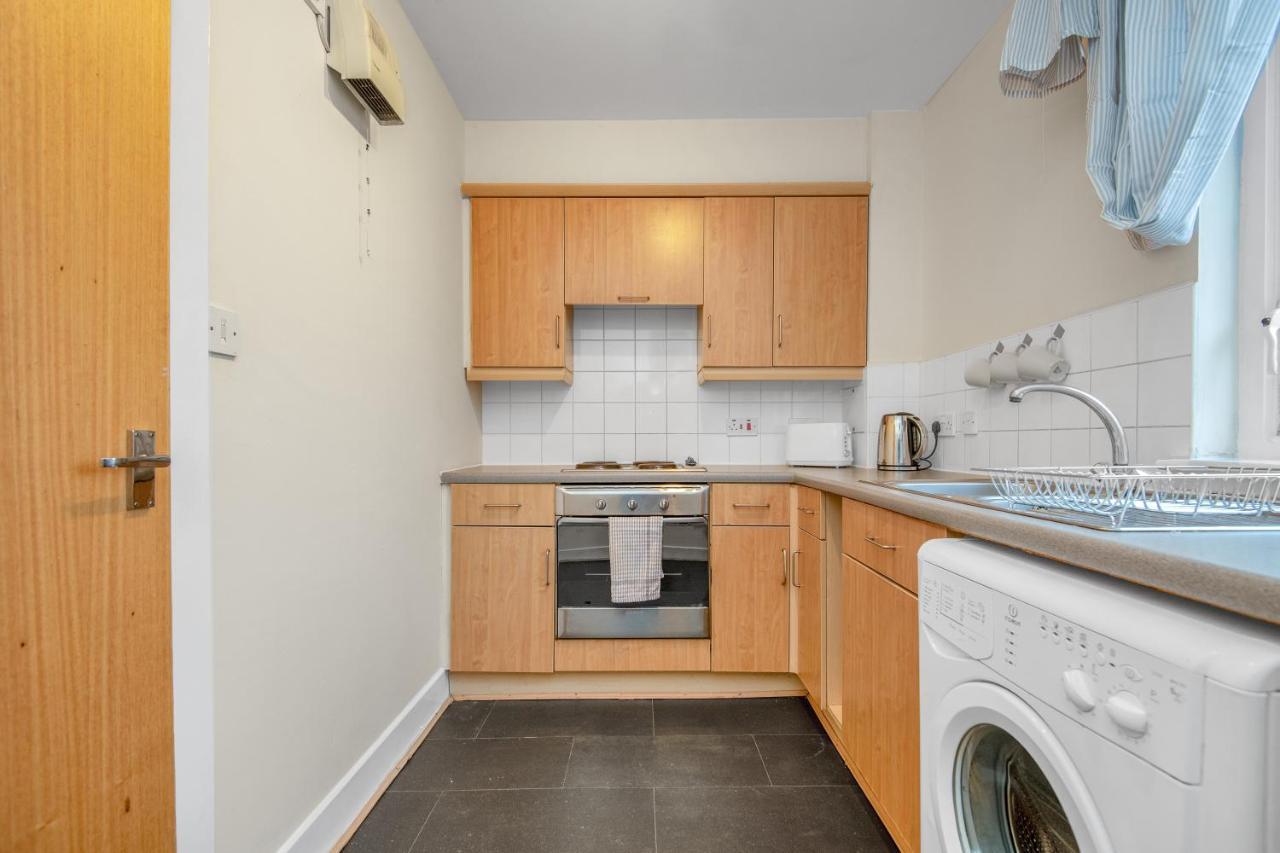 Edinburgh City Center Coady Apartment Sleeps 5 Free Car Park Space Exterior photo